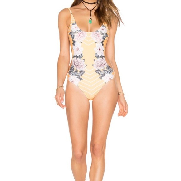 MINKPINK swimsuit! Brand new tags NWT. Open back! - Picture 5 of 8