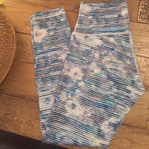 Limited Edition Lululemon Luxtreme High Times!