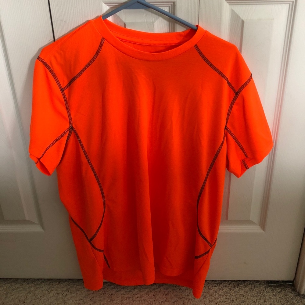Men’s athletic shirt