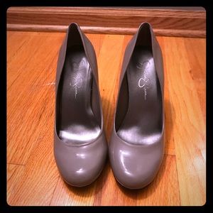Jessica Simpson Grey Patent 3” Heels Size 8.5