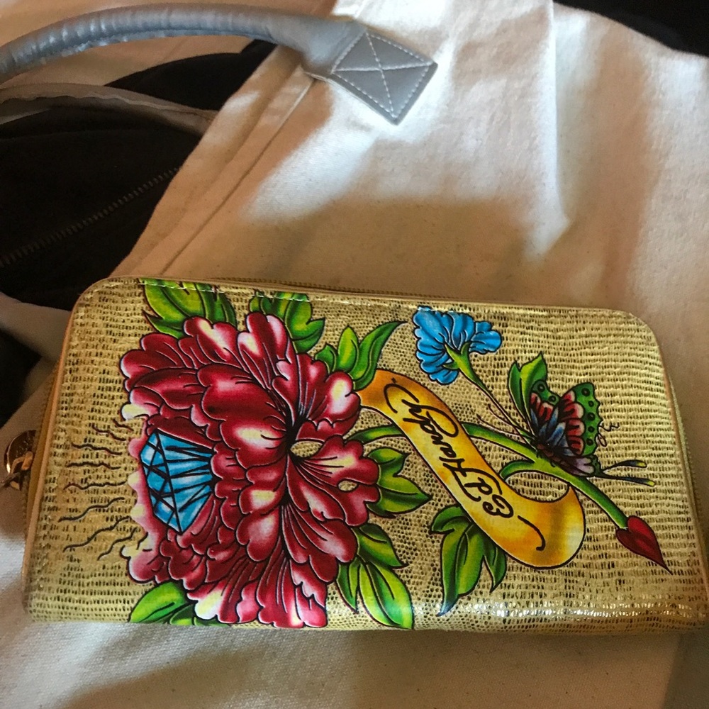 Wallet