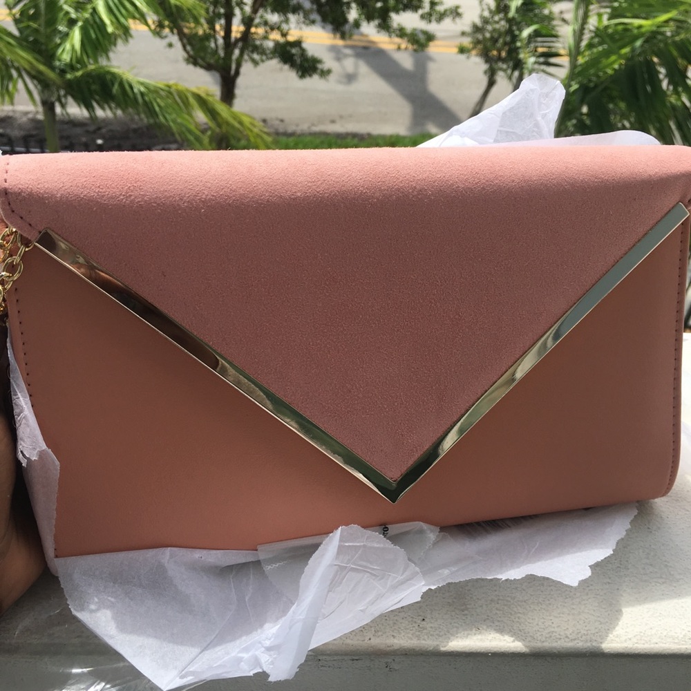 Aldo Clutch