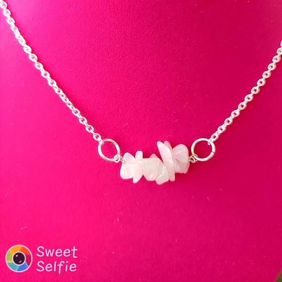 Pink Quartz 925 sterling silver balanced bar short necklace for layering - Picture 2 of 7
