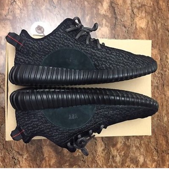 Yeezy Boot 350 Pirate Black - Picture 3 of 5