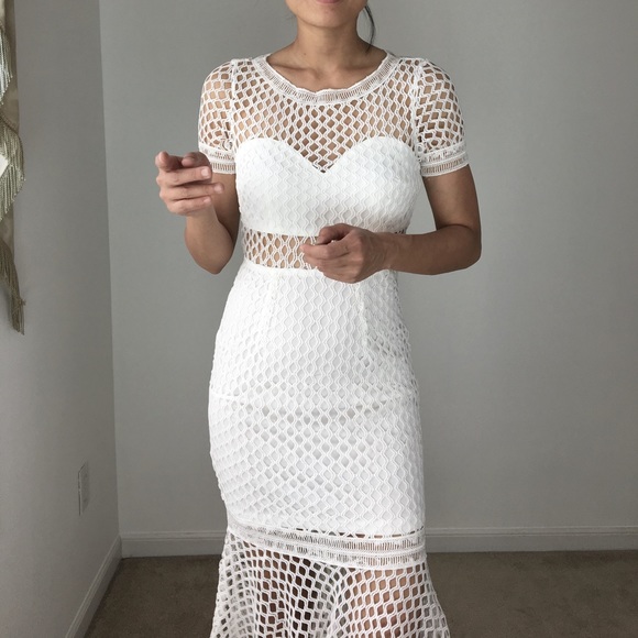 Sophia lace dress - Picture 3 of 4