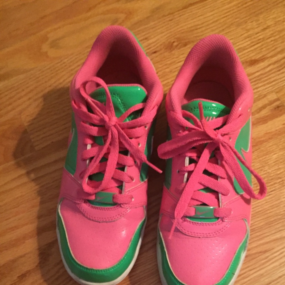 Nike Sneakers