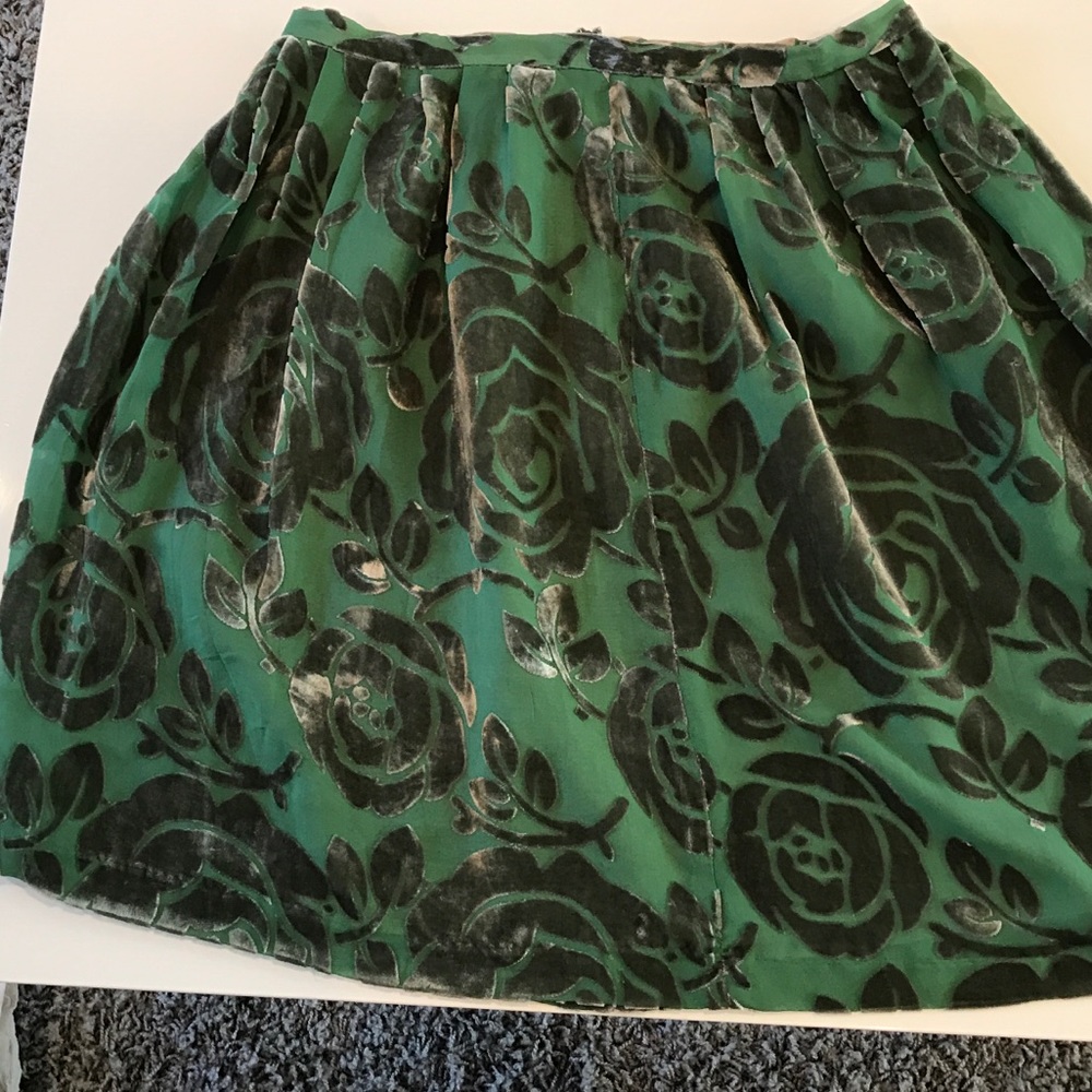 Burnt out velvet skirt