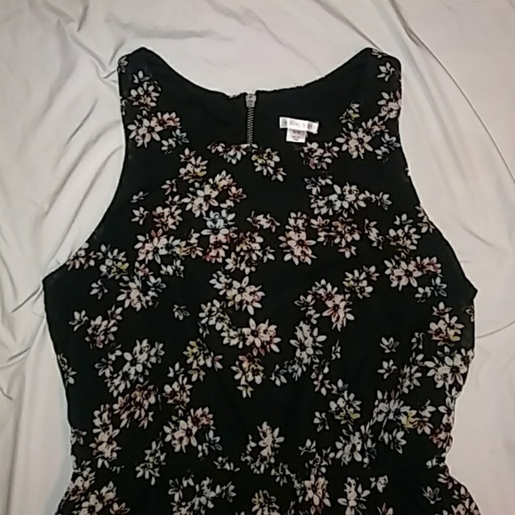 Floral Print Dress - Picture 3 of 7