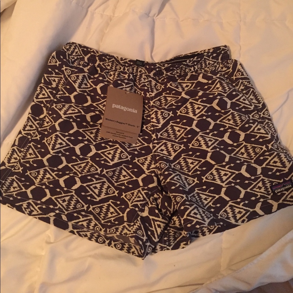 NWT Patagonia baggies