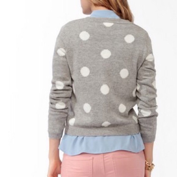 Gray polkadot sweater - Picture 2 of 4