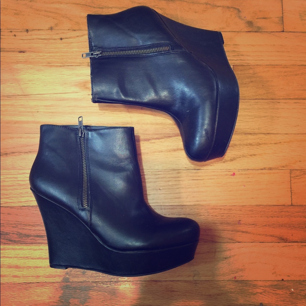 Black wedge ankle booties