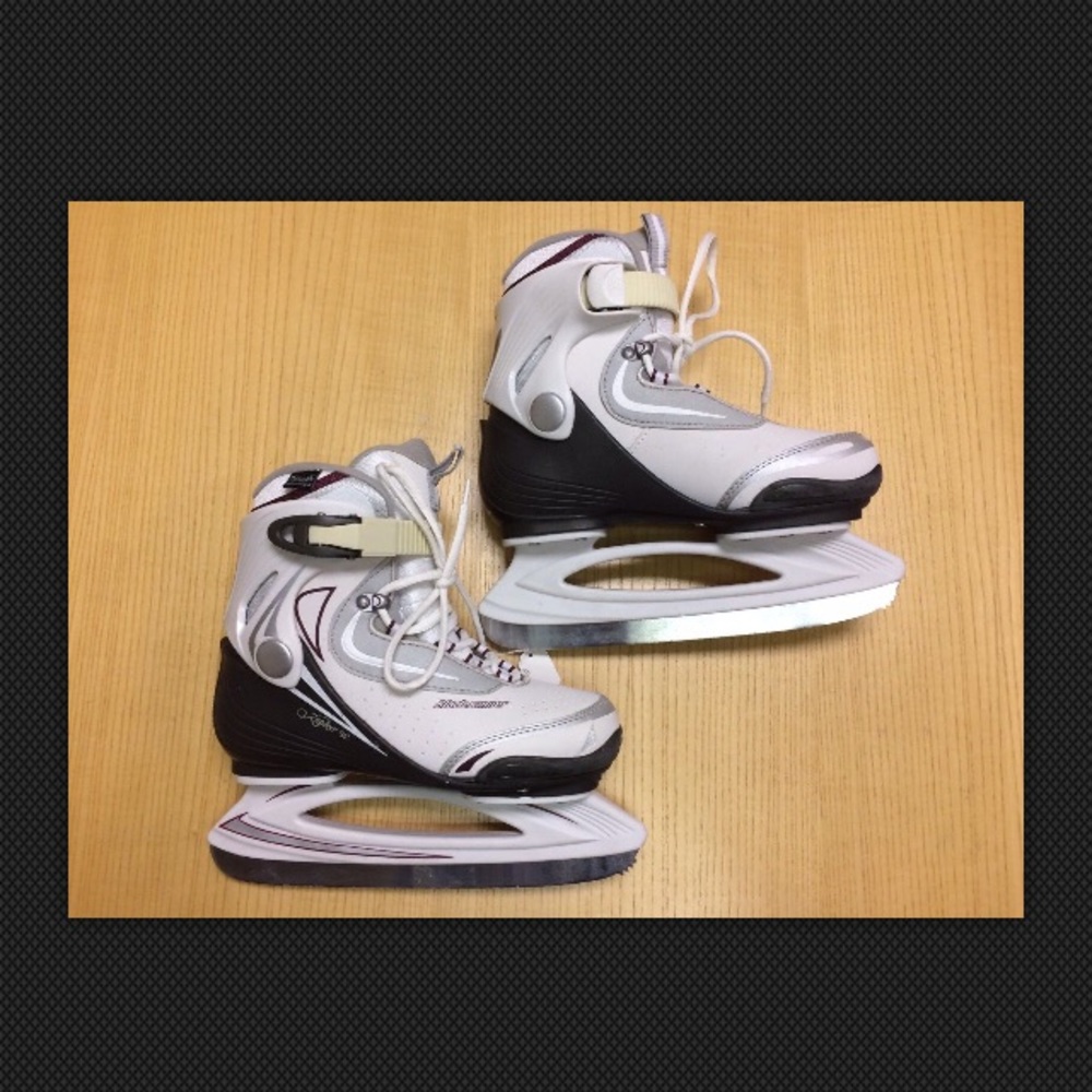 Blade runner woman skating sport winter size 5