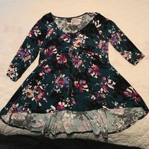 Torrid Hi Lo Floral Top
