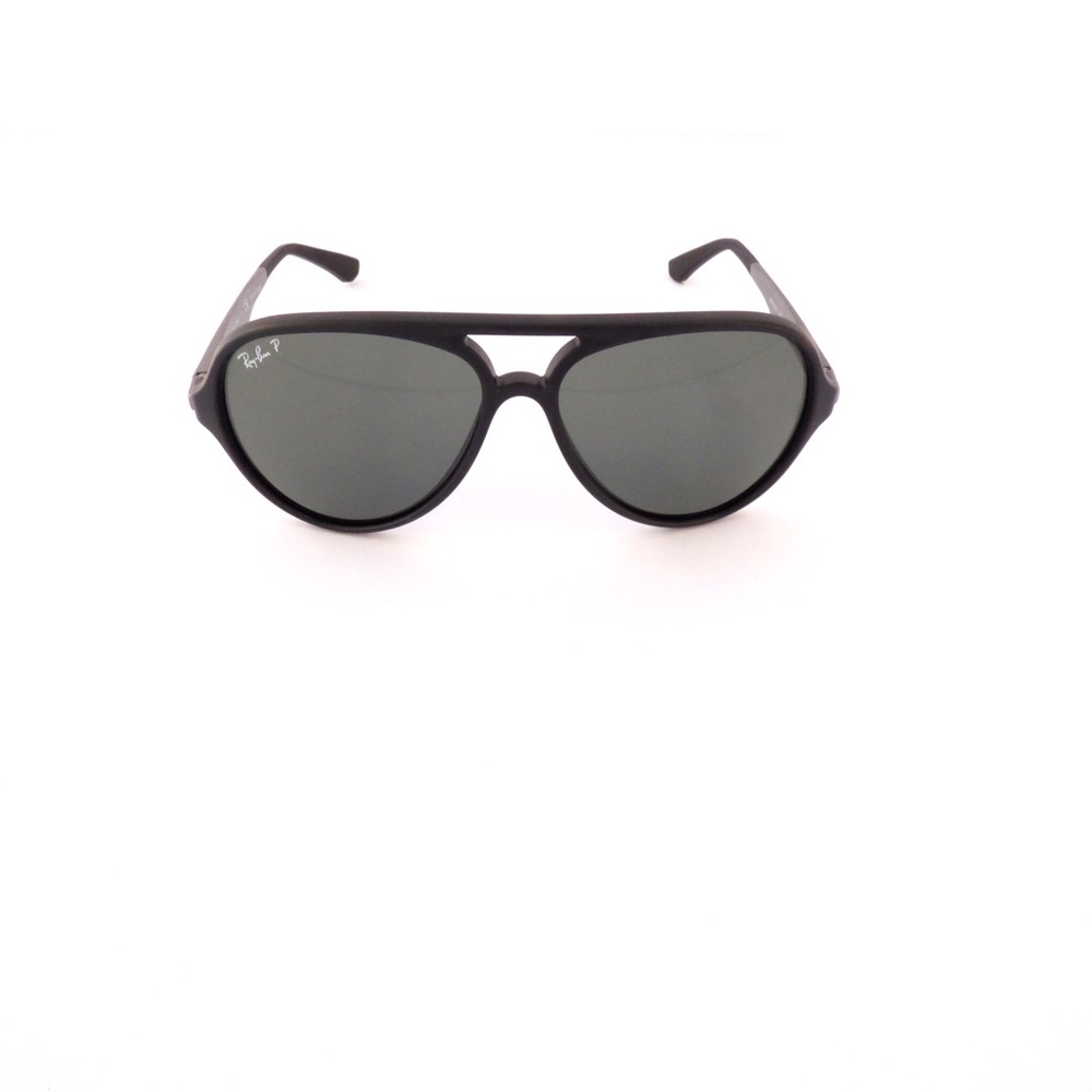 100% Authentic Ray-Ban Polarized Pilot Sunglasses! - Picture 4 of 7