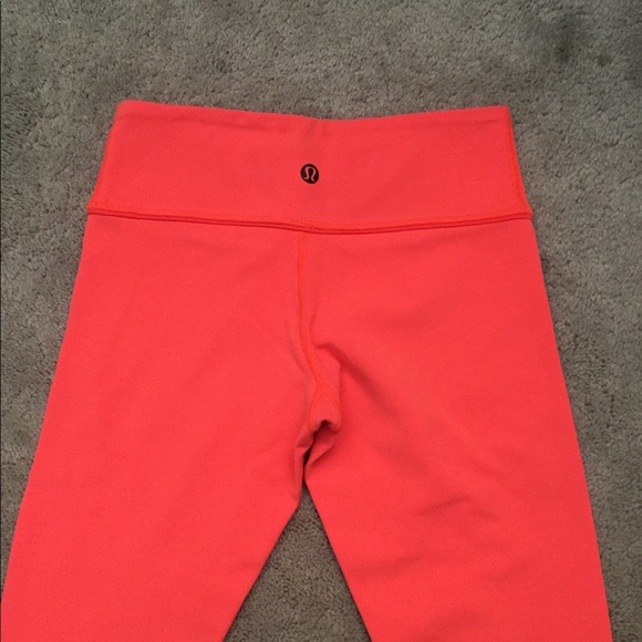 Lululemon Wunder Under *light flare 4 - Picture 4 of 4