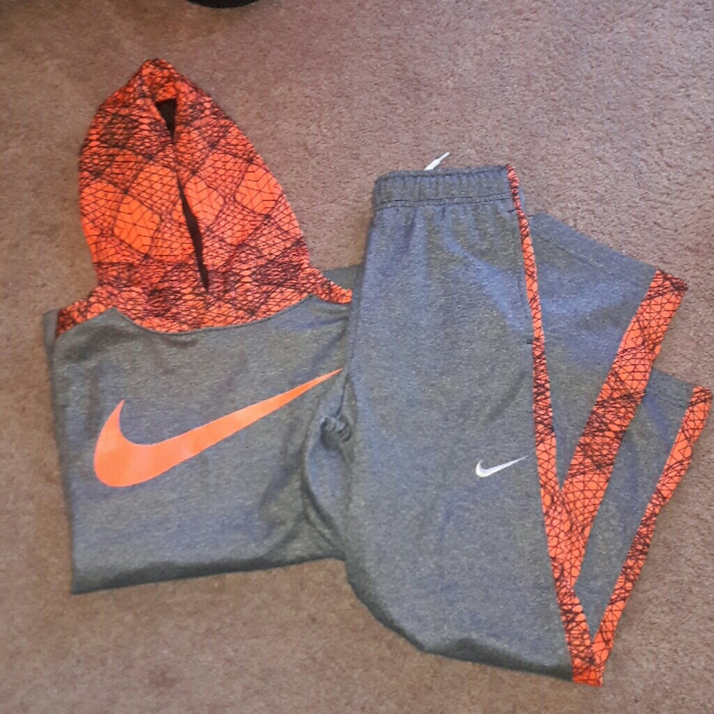 SOLD on Mercari Boys Nike Sweat Suit