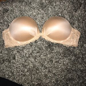 Strapless bra