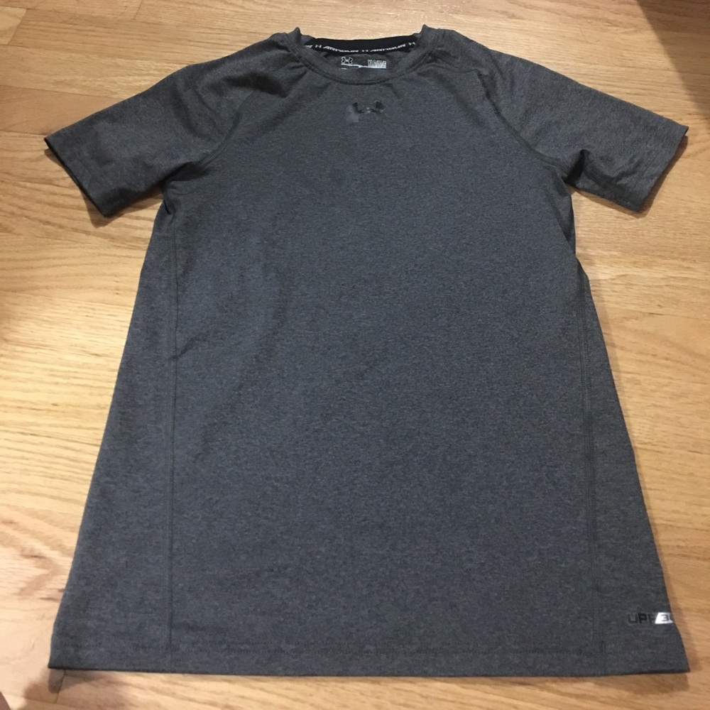 Under Armour YLG Fitted