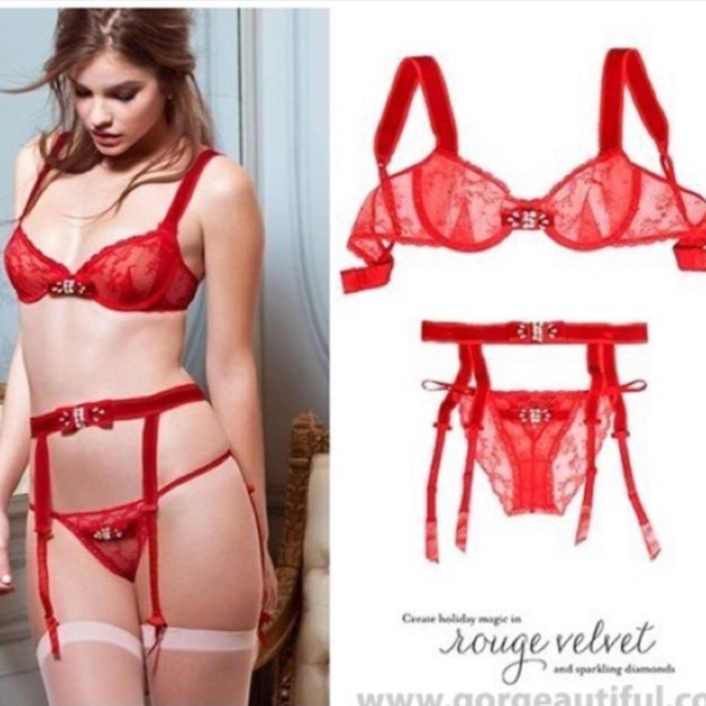 NEW 34C/S VS Designer Collection Set