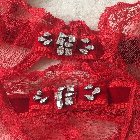 NEW 34C/S VS Designer Collection Set - Picture 4 of 6