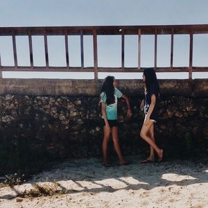 Meet your Posher, Taral