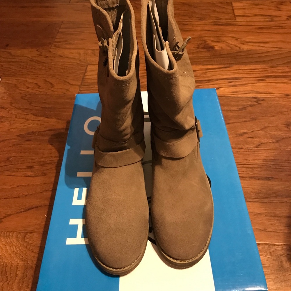 Jeffrey Campbell Dakota boots size 10 Taupe Suede