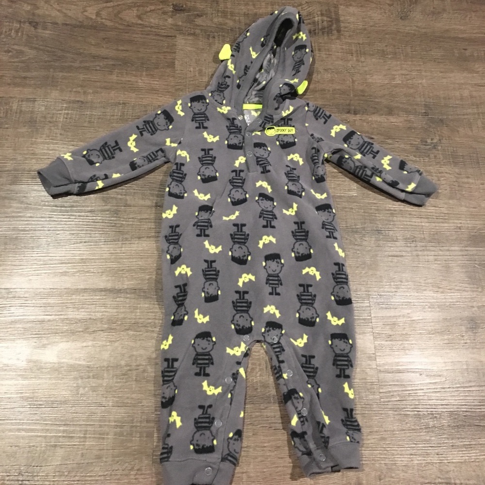Carter's Spooky Guy fleece suit 12mo
