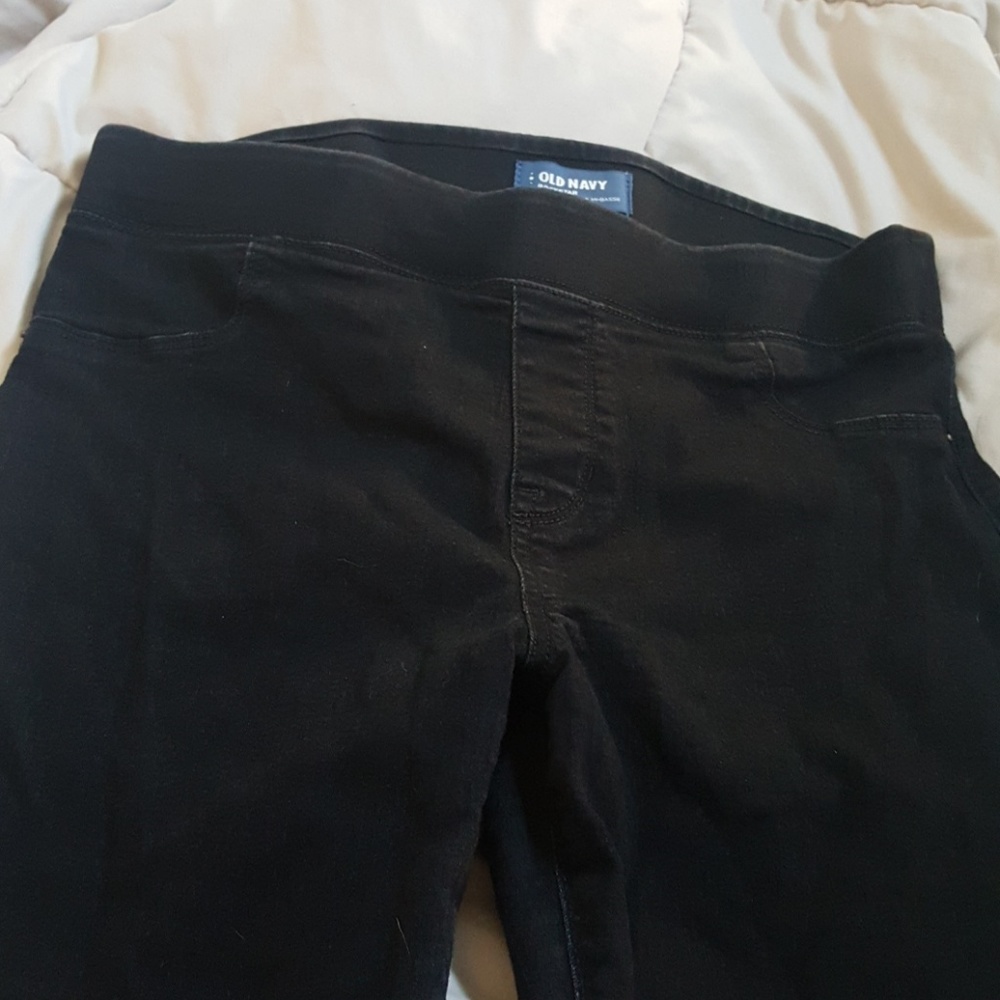 Old Navy Rockstar skinny jeans.