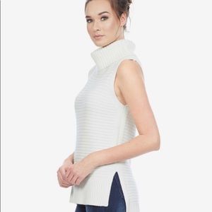 Ava Sleeveless Turtleneck Sweater