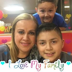 Meet your Posher, Raquel