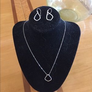 Silpada necklace and earrings