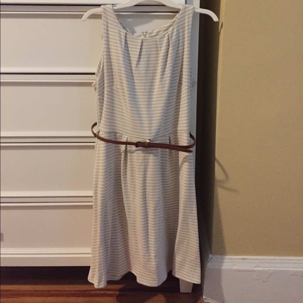 Merona tan & white stripe dress with pockets - M