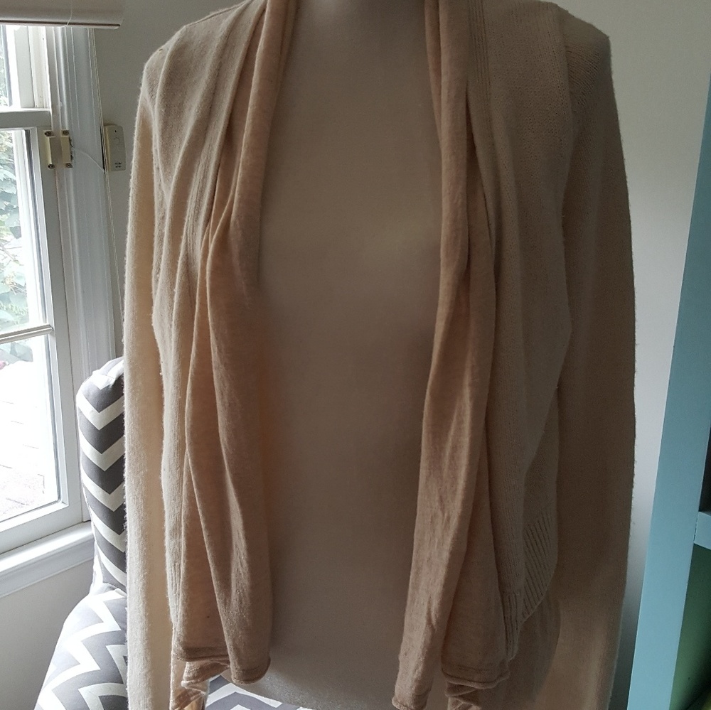 BCBGMAXAZRIA Layered Cardigan Beige M