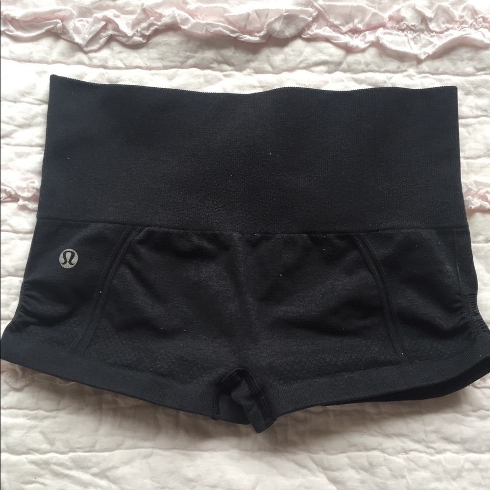 High waisted Lululemon spanks