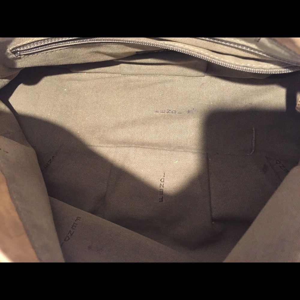 Fendi Hobo Handbag, Nude Color - Picture 8 of 13