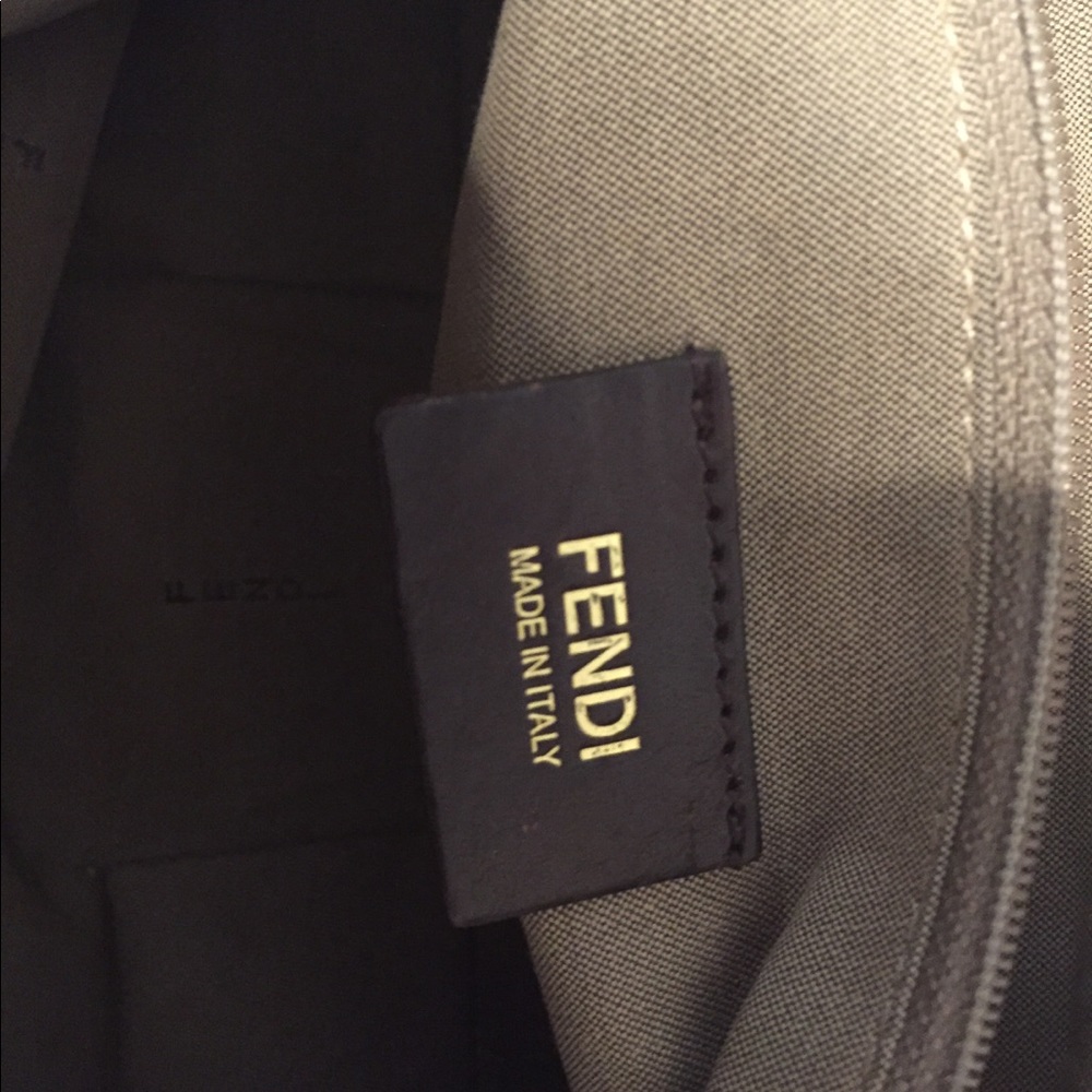 Fendi Hobo Handbag, Nude Color - Picture 9 of 13