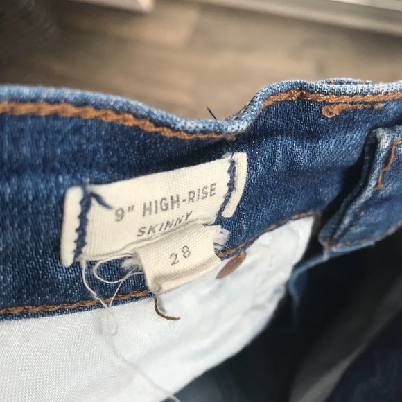 Madewell 9 inch high- rise skinny 28 - Picture 2 of 3