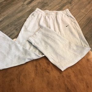 Grey Nike sweatpants sweats XL