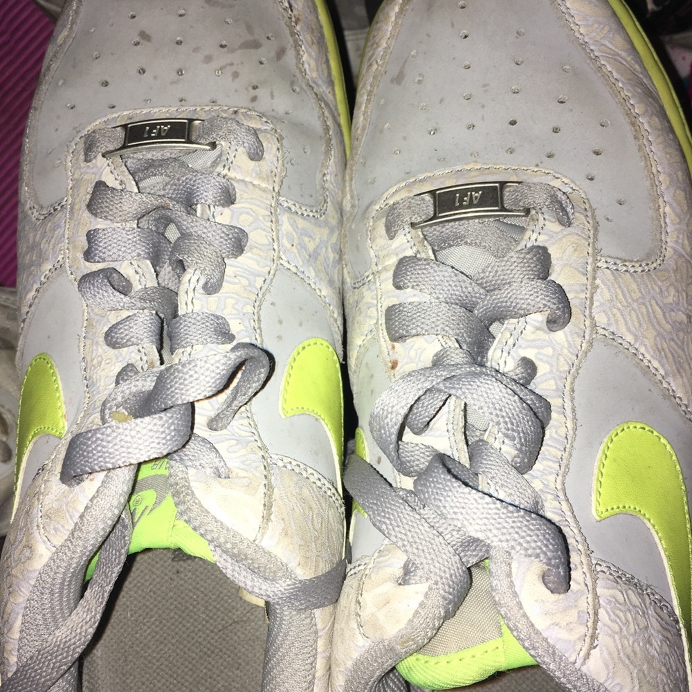 Line green and gray Air max nike