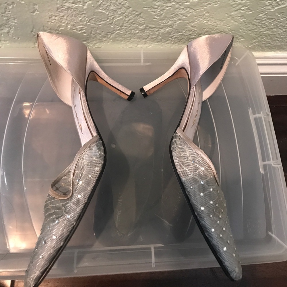 High heels - Picture 3 of 4