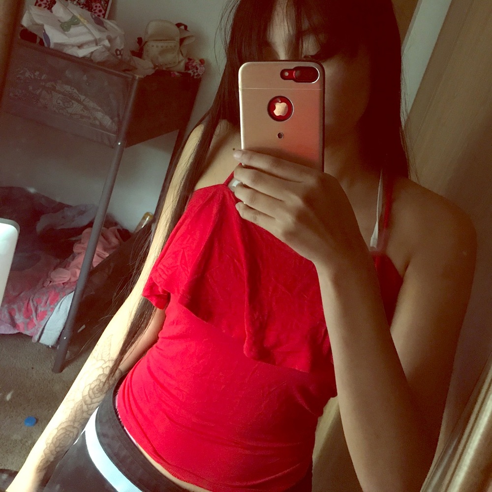 Cute red ruffle top