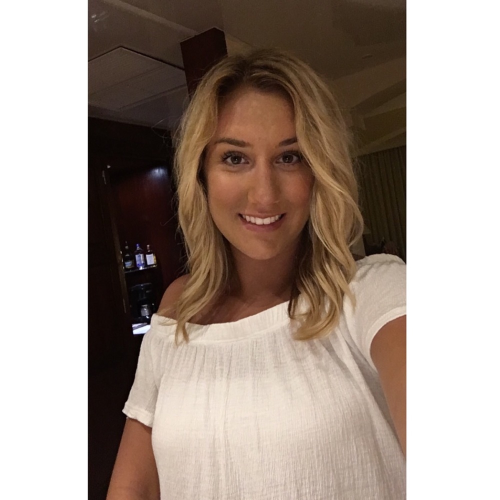 Meet your Posher, Deidra