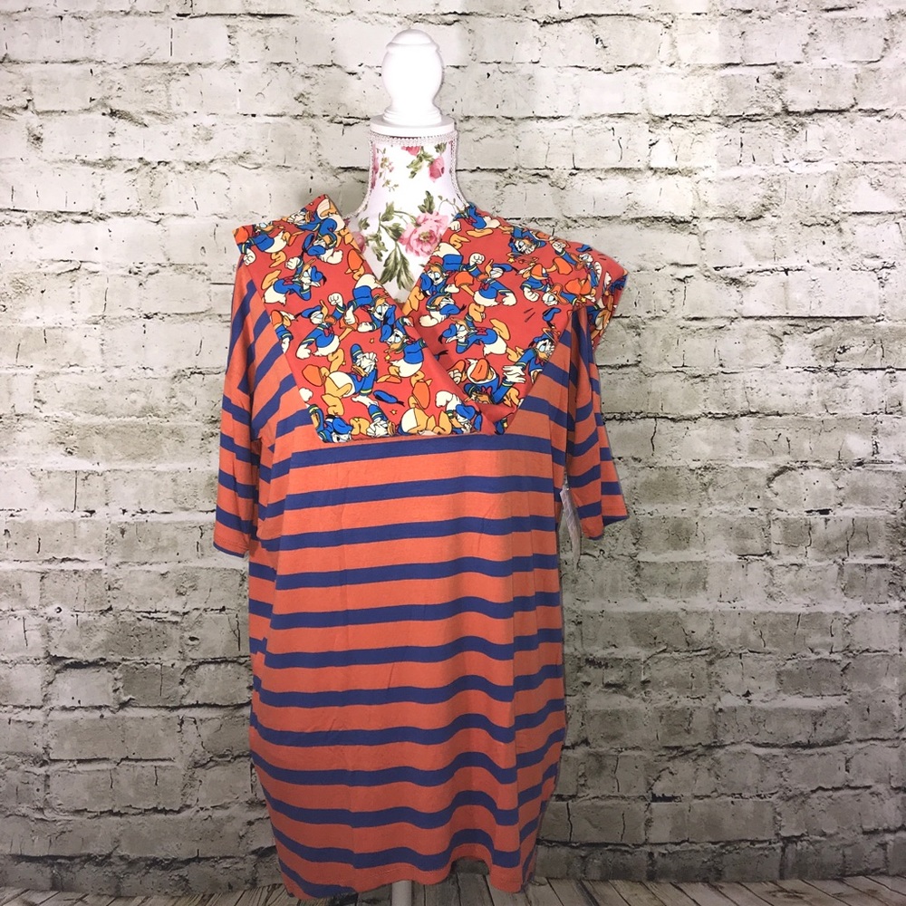 Bundle LuLaRoe Disney Outfit