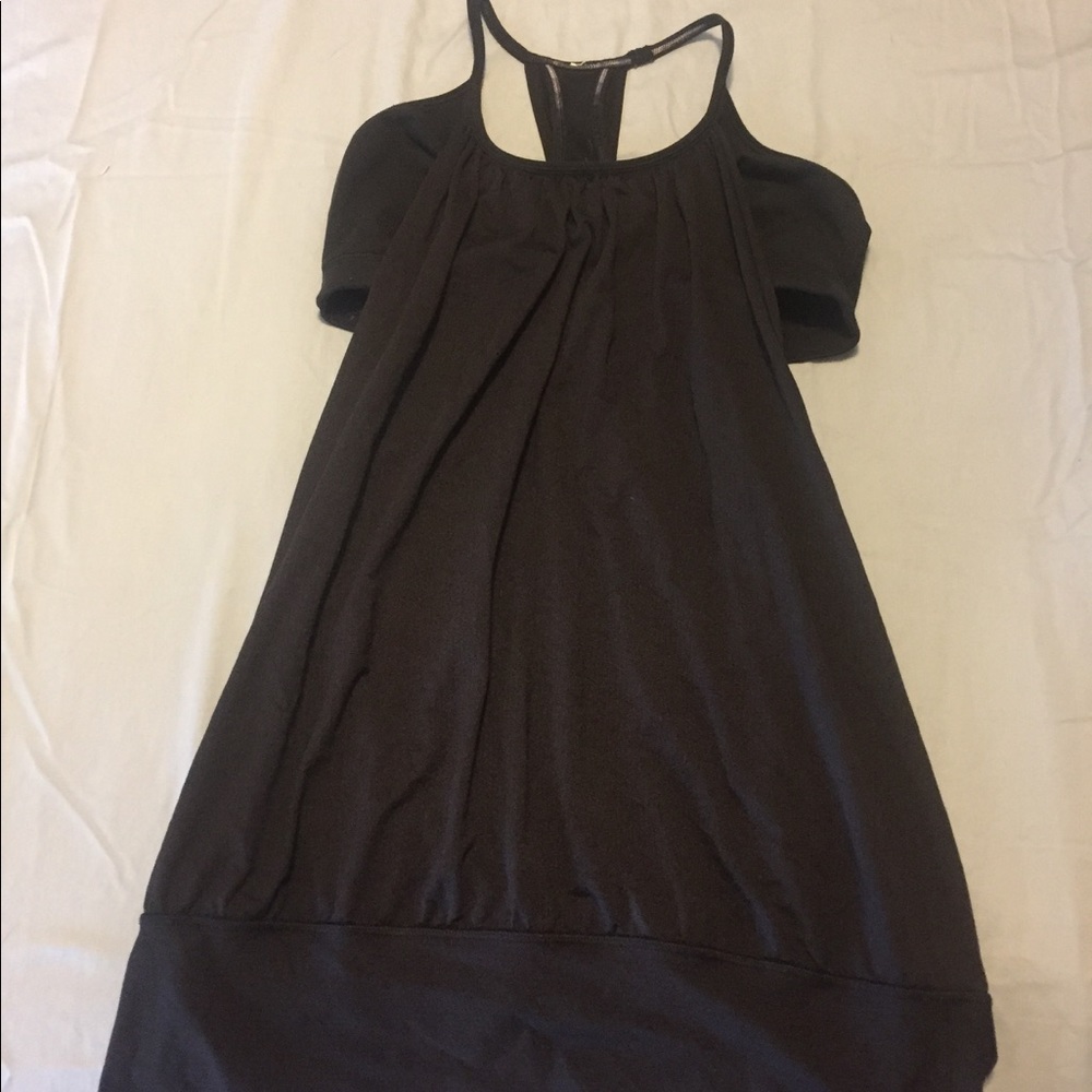 Lululemon black no limits tank