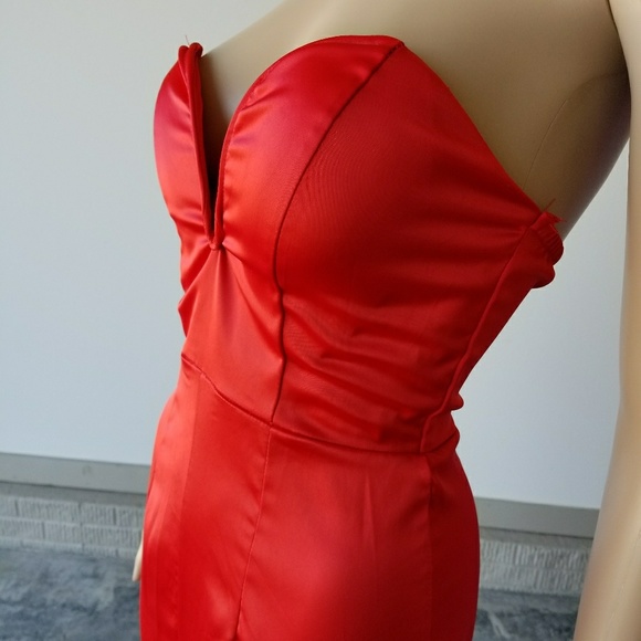 Red Strapless Gown - Picture 2 of 7