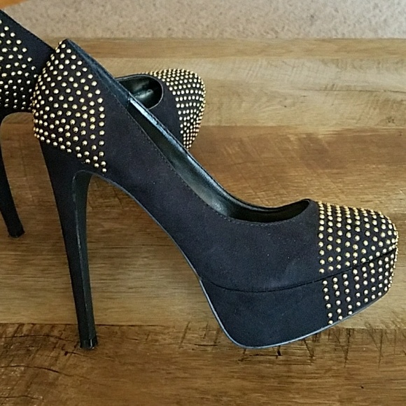 Bebe Size 7 Shoes - Picture 6 of 8