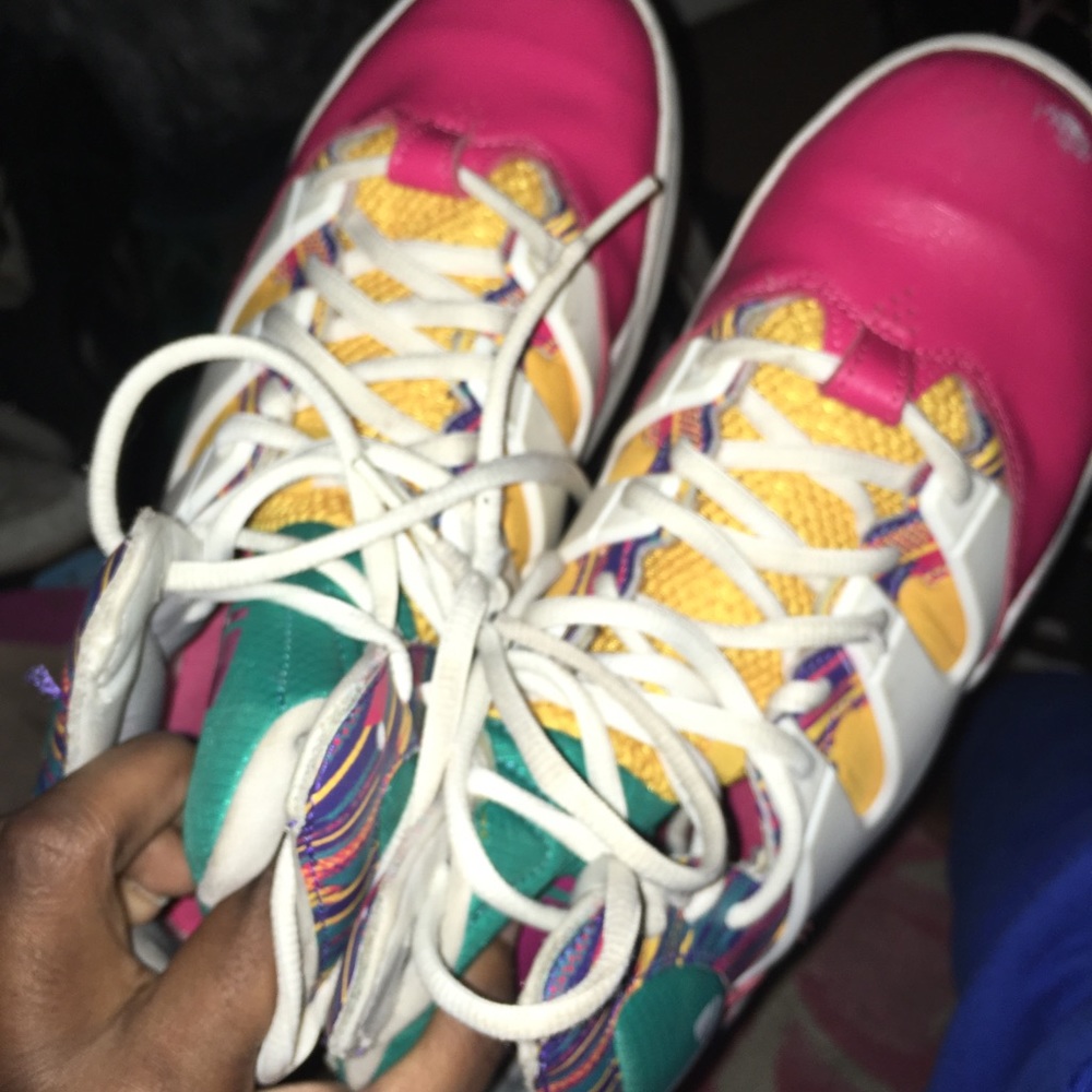 Colorful adidas - Picture 2 of 3
