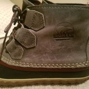 Sorel Out n About boots