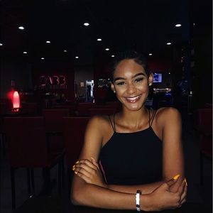 Meet your Posher, Kindrah