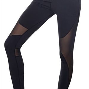 Beautiful mesh leggings!